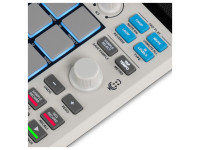 Akai Professional MPC Sample Standalone Sequencer Akai Professional MPC Sample Standalone Sequencer